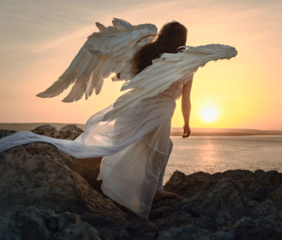 Augusztus 22-én van a nemzetközi "Legyél egy angyal" nap