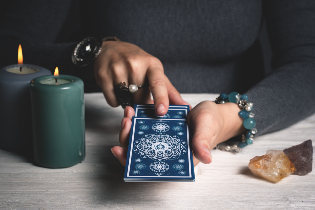 Tarot jóslás 2025 Szűz jegye